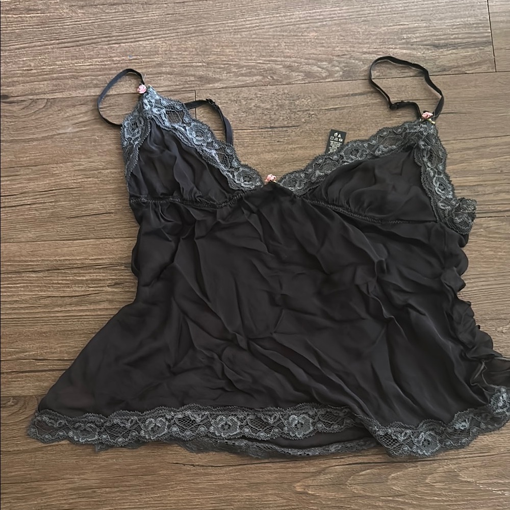 SKIMS 100% silk cami romance lace